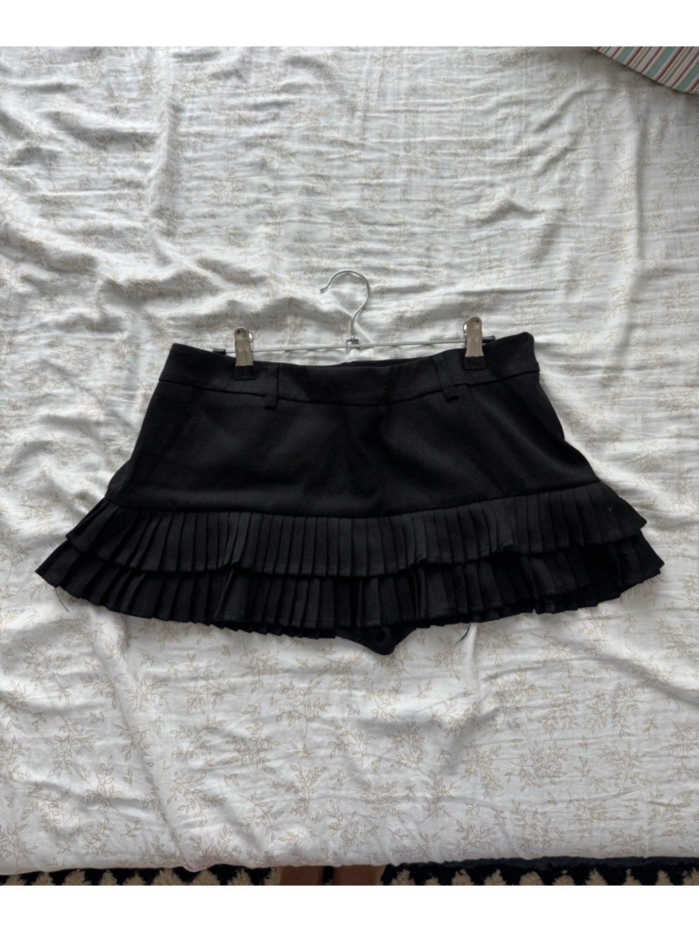 Princess Polly Double Ruffle Mini Skort - Picture 2 of 4